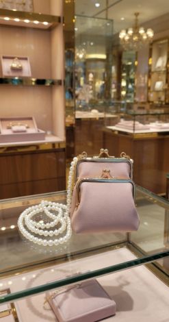 Ваша ідеальна перлинна міні-кроссбоді