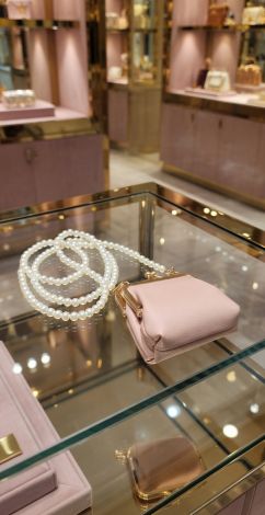 Ваша ідеальна перлинна міні-кроссбоді