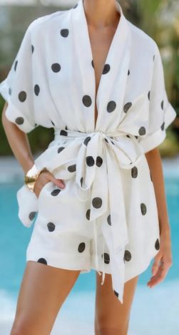 Легкий сет в горошек для солнечных дней