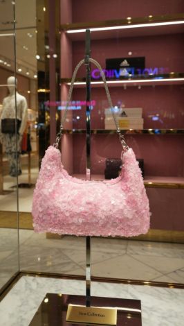 Sparkle Season: A bag that makes you fall in love at first sight