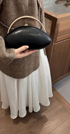 Geometric Noir handbag: The architecture of your style