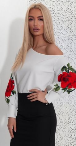 Rose Romance: Блуза, создающая настроение