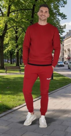 Комментарий стилиста : Этот мужской костюм — чистый адреналин и комфорт в одном флаконе. Насыщенный красный цвет в сочетании с графичной черной полосой создает динамичный образ для тех, кто привык задавать свой ритм и не боится выделяться на улицах города.  ​    Red Drive: Твой самый заметный спортивный образ  ​Энергия красного 