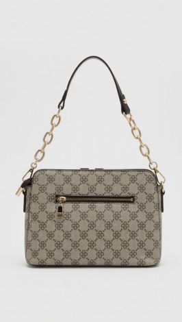 Classic Monogram: A bag that will never go out of fashion