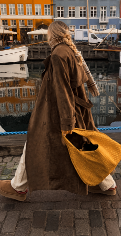 Long trench coat made of premium eco-suede with lining  - Image 4