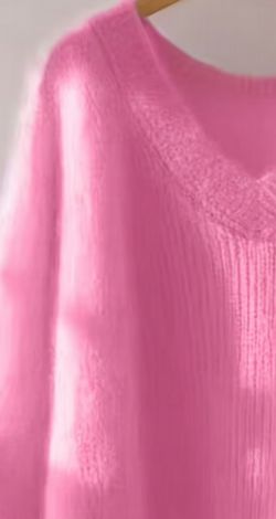 Pink Fluffy Oversized Chunky-Knit V-Neck Sweater - Image 7