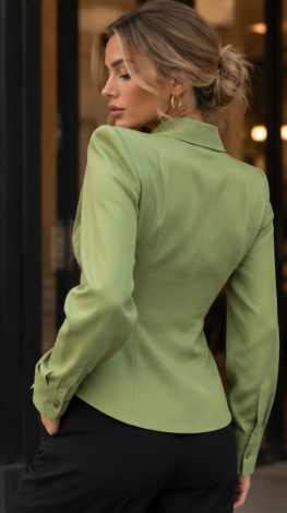 Fistachio-colored fitted silk blouse  - Image 4