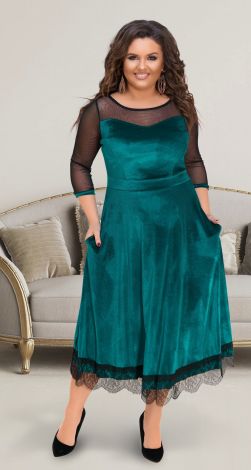 Elegant long dress of large size