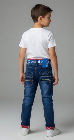 Stylish jeans for boys with bold accents—this season’s must-have
