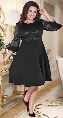 Ошатне розкльошене плаття великого розміру