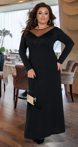 Довга чорна сукня великого розміру