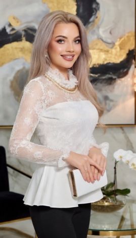 Lace blouse with knitted bodice and basque