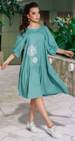 Loose linen dress with embroidery