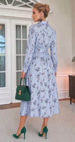 Feminine midi dress with an exclusive floral print and belt