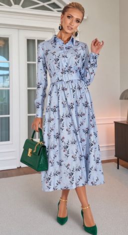 Feminine midi dress with an exclusive floral print and belt