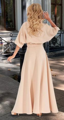 Костюми жіночі