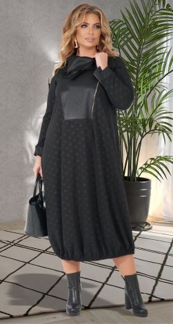 Stylish plus size black dress